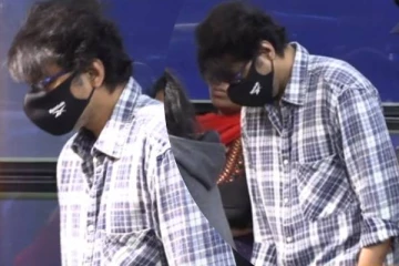 விஜய் அண்ணான்னு கத்தி கூப்பிட்ட ரசிகை!! கண்டுக்கொள்ளாமல் ஏமாற்றி சென்ற தளபதி..