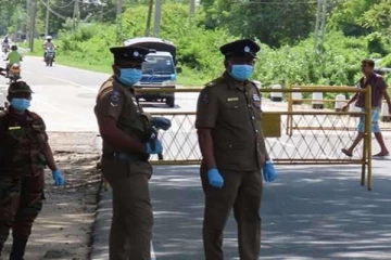 காட்டு பகுதியில் மீட்கப்பட்ட பெண்ணின் சடலம்