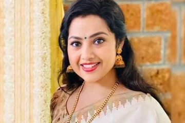 நெருக்கமான பட காட்சிகளில் நடிக்க மறுத்த நடிகை மீனா: ஏன் தெரியுமா?