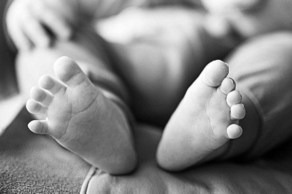 இந்தோனேசியாவில் கருவிலேயே விற்கப்படும் குழந்தைகள்! | Indonesia Baby Sale Gang Arrested