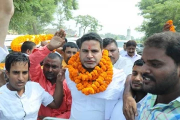 காந்தி பிறந்த நாளில் 3,000 கிமீ பாதயாத்திரை ..அரசியலுக்கு அடித்தளம் போடும் பிரசாந்த் கிஷோர்