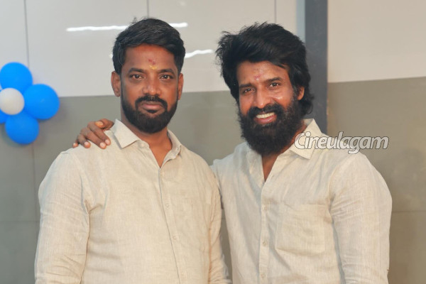 புது தொழில் தொடங்கிய நடிகர் சூரி.. உடன் இருப்பது யார் தெரியுமா | Soori Starts A New Business
