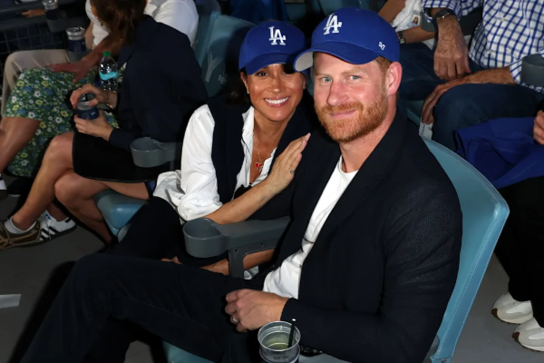 தொப்பியணிந்த விவகாரம்; கனடாவிடம் மன்னிப்பு கோரிய இளவரசர் ஹாரி | Prince Harry Apologizes Canada Over Hat Us