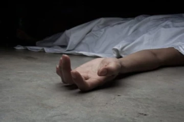 පියා කැඩූ පොල්ගෙඩියක් නිසා ජිවිතයෙන් සමුගත් පුතෙකුගේ සංවේදී පුවතක්..