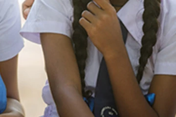 ළිඳට ගොස් එද්දී සා.පෙළ සිසුවියට පාපතරයෙකු කල මහපොළොව නුහුළන අපරාධය - විභාගයත් මගහැරිලා