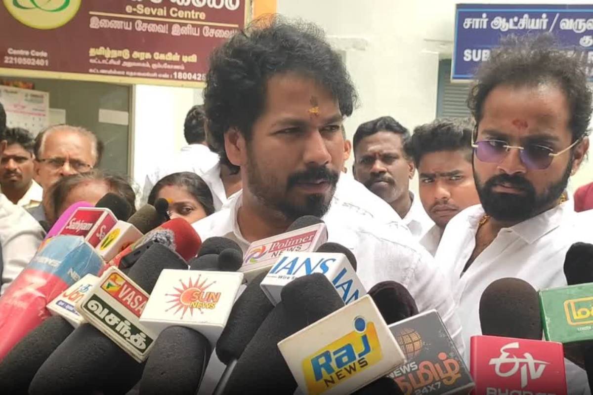 கர்நாடகா செல்ல உள்ள முதல்வர் விஜய் - 14 ஆண்டுகளுக்கு பின் நேரடி பேச்சுவார்த்தை | Cm Vijay To Visit Karnatka On 3 Aug Meet Cm