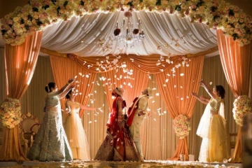 මඟුල් ගෙදර ආහාර ගැටළුවක් නිසා හිතුවෙවත් නැති තැනකදී විවාහ වෙන්න වෙලා...