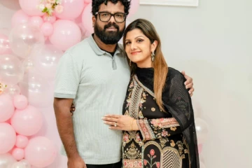 15 வருடங்கள்.. நடிகை ரம்பா வீட்டில் விசேஷம்! எப்படி கொண்டாடி இருக்கிறார் பாருங்க