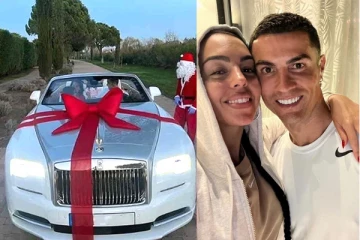 கால்பந்து ஜாம்பவானுக்கு காதலி கொடுத்த வெகுமான பரிசு! அசந்துப் போன நெட்டிசன்கள்