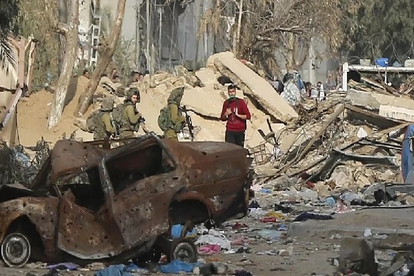 அல் ஷிபா மருத்துவமனையில் நூற்றுக்கணக்கானோர் உயிருக்கு போராட்டம் | Patients Fighting Their Lives Al Shiba Hospital