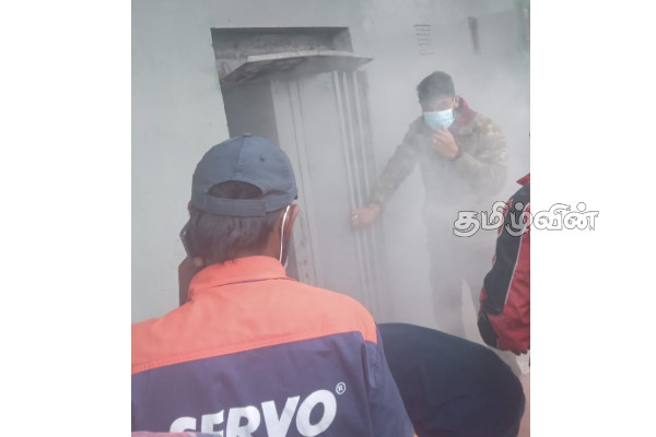 நுவரெலியாவில் பலசரக்குக் கடையில் தீ விபத்து | Fire Breaks Out At Grocery Store In Nuwara Eliya