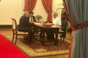 புதிய பிரதமராக பதவியேற்றார் ரணில் (VIDEO)