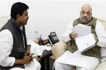 ராஜினாமா முடிவு? அவசர அவசரமாக அமித்ஷாவுடன் அஜய் மிஸ்ரா ஆலோசனை - உ.பி.யில் நீடிக்கும் பதற்றம்