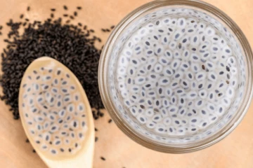 இந்த விதையை இரவில் ஊற வைத்து மறுநாள் காலையில் சாப்பிட்டால் கிடைக்கும் நன்மைகள்!