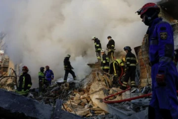 உக்ரைனில் ரஷ்யா நடத்திய தாக்குதலில் உயிரிழந்தவர்களுக்கு ஒரு நாள் துக்க தினம் அனுஷ்டிப்பு