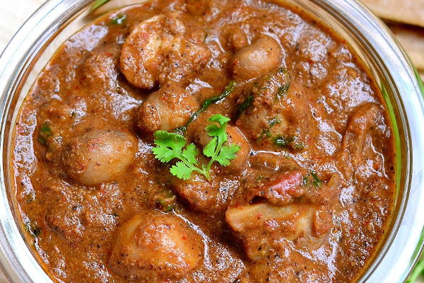 செட்டிநாடு ஸ்டைல் காளான் குருமா...வீட்டிலேயே ஓட்டல் சுவையில் செய்வது எப்படி? | Mushroom Chettinad Gravy
