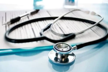 திட்டமிட்டபடி நீட் தேர்வு - வெளியானது ஹால் டிக்கெட்