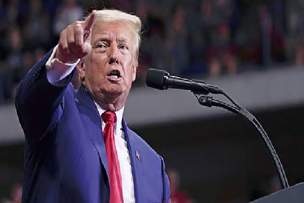 டொனால்ட் ட்ரம்ப் கடும் எச்சரிக்கை ; விளையாட நினைத்தால் வரிகள் உயரும் | Donald Trump Warn Taxes Will Up If You Want Gamble டொனால்ட் ட்ரம்ப் கடும் எச்சரிக்கை ; விளையாட நினைத்தால் வரிகள் உயரும் | Donald Trump Warn Taxes Will Up If You Want Gamble