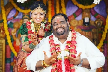 எல்லாம் மஹாலட்சுமி வந்த நேரம் தா... கைதான ரவீந்தரனின் மனைவியை விளாசிய சர்ச்சை நாயகன்