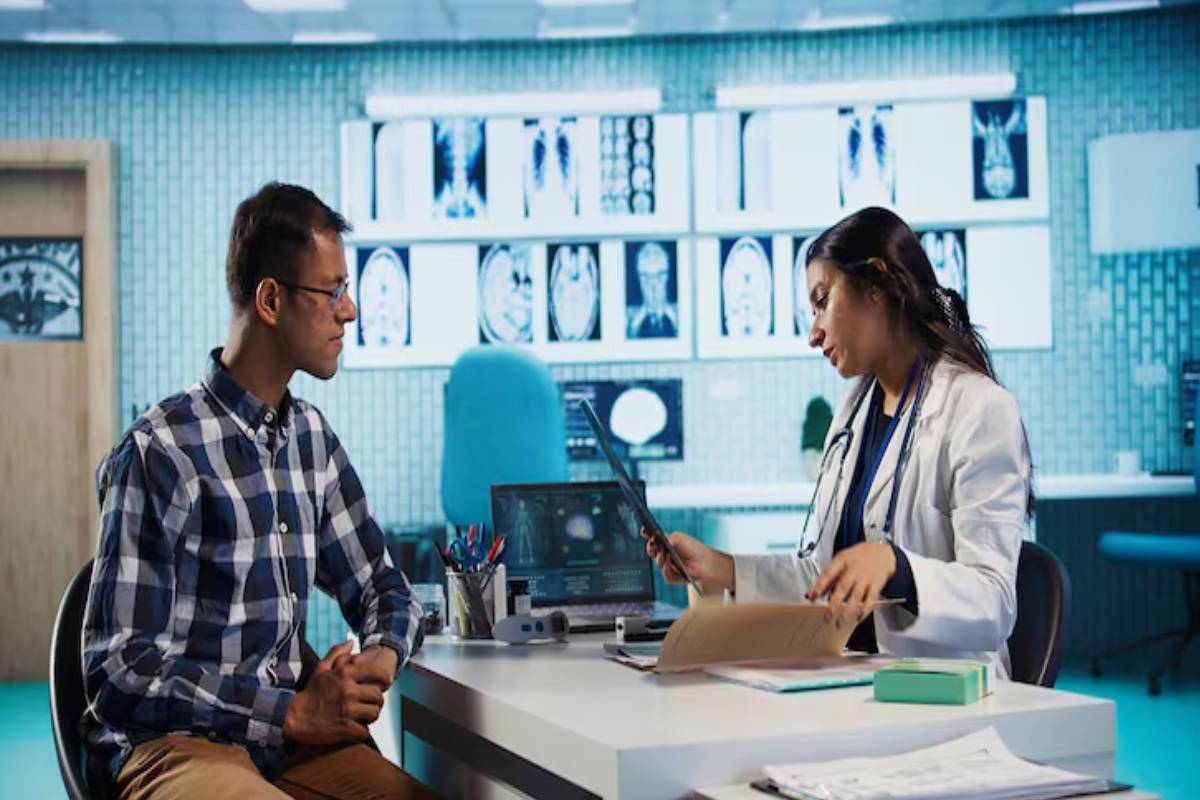 தாயகத்தில் இருக்கும் உறவுகளை எண்ணி வருந்தாதீர்கள்.. உங்களின் கடமையை செய்ய காத்திருக்கிறது Mediplace | Mediplace Where Healthcare Is Familiar