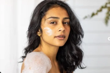 கவர்ச்சி உடையில் அதிர்ச்சி கொடுத்த சூப்பர் சிங்கர் பிரகதி.. ஷாக்கான ரசிகர்கள்