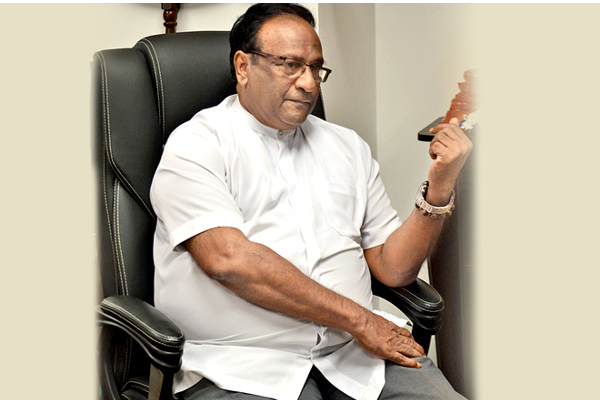 சிங்கள மக்களின் பேரெழுச்சியை எவரும் தடுக்க முடியாது - சூளுரைக்கும் இனவாதி! | Sarath Weerasekra Said About Tamil M P