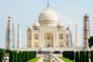 தாஜ்மஹால் ஷாஜஹானால் கட்டப்படவில்லை; டெல்லி உயர்நீதிமன்றத்தில் பொதுநல வழக்கு