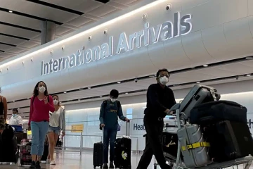 20 மாதங்களுக்கு பிறகு வெளிநாட்டு பயணிகளுக்கு அனுமதி!  அமெரிக்கா