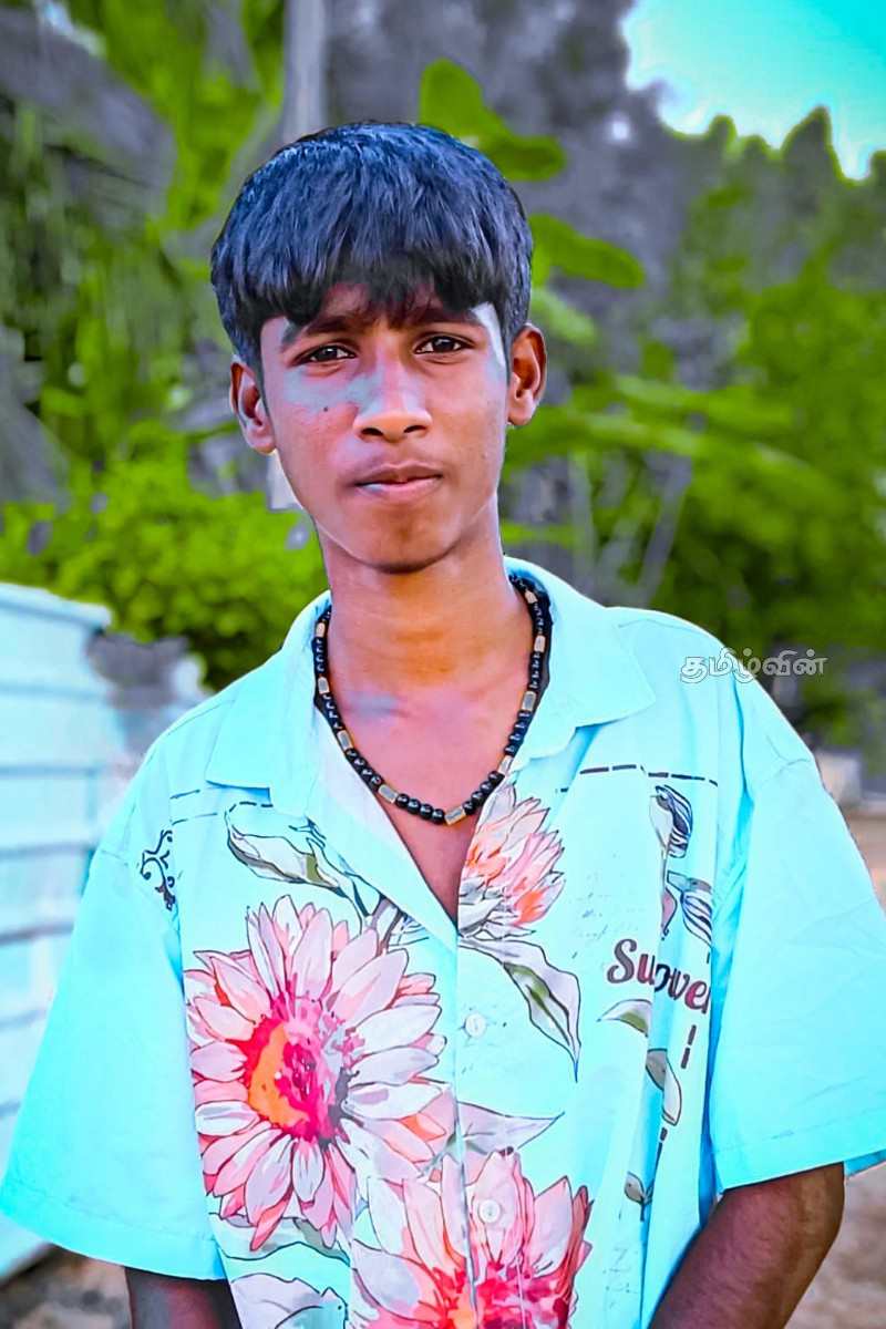 முல்லைத்தீவில் 17 வயது சிறுவனை காணவில்லை : பொாலிஸ் நிலையத்தில் முறைப்பாடு | 17 Age Old Boy Missing Mullaithevu