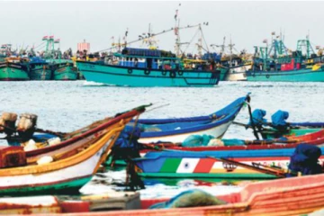 இந்திய மீனவர்கள் இலங்கை கடற்பரப்பில் அத்துமீறி மீன்பிடிப்பதற்கு எதிராக போராட்டம்