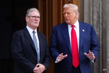 ஹார்முஸ் கப்பல் போக்குவரத்து... ட்ரம்பும் ஸ்டார்மரும் அவசர ஆலோசனை