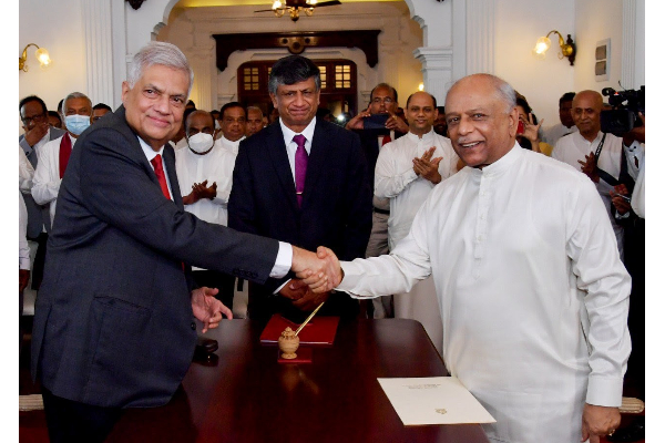 அரசியலமைப்பு சபைக்கு உறுப்பினர்களை நியமிக்க நடவடிக்கை | Sri Lanka Parliament Members அரசியலமைப்பு சபைக்கு உறுப்பினர்களை நியமிக்க நடவடிக்கை | Sri Lanka Parliament Members