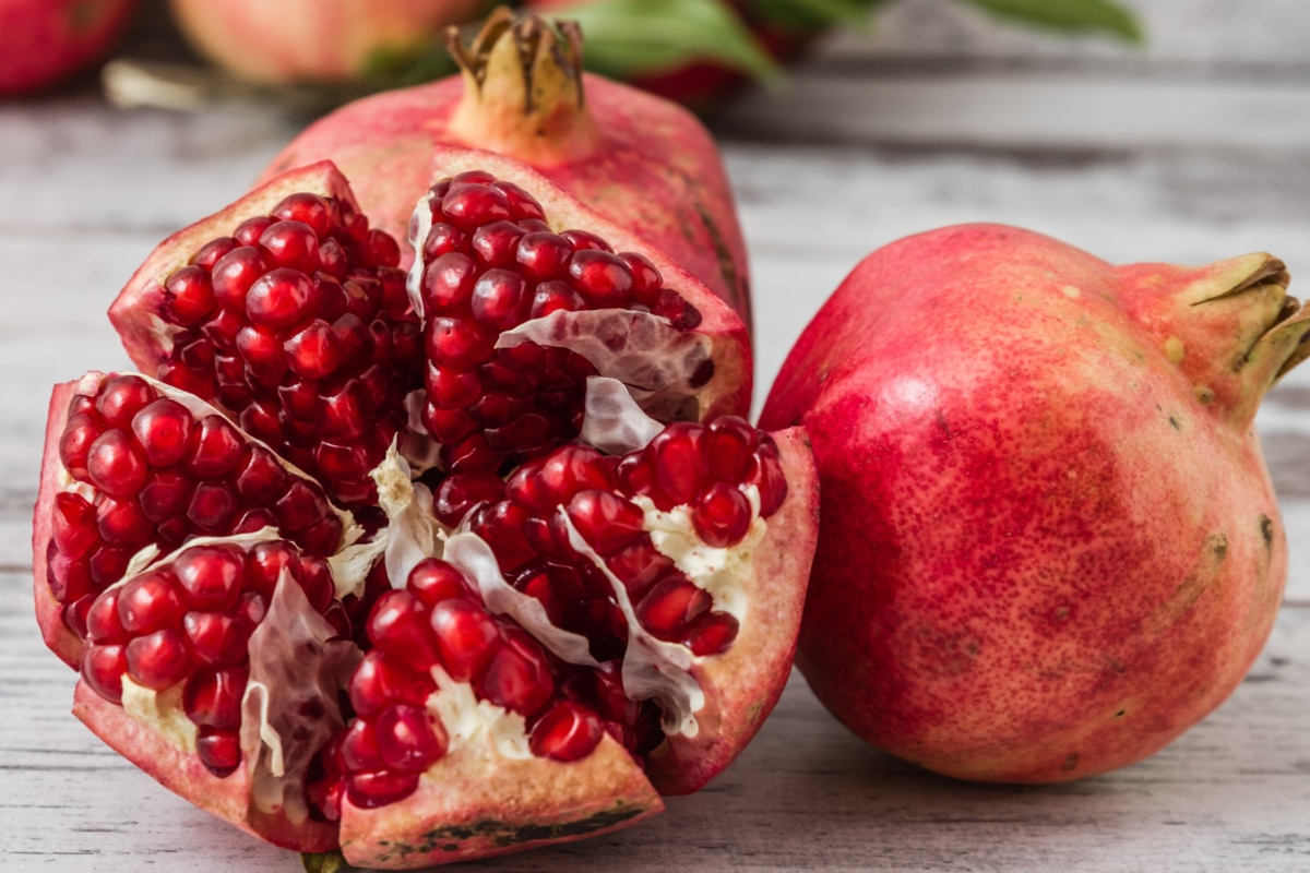 தினமும் ஒரு கப் மாதுளை டீ.., கிடைக்கும் நன்மைகள் என்னென்ன? | Health Benefits Of Drinking Pomegranate Tea தினமும் ஒரு கப் மாதுளை டீ.., கிடைக்கும் நன்மைகள் என்னென்ன? | Health Benefits Of Drinking Pomegranate Tea