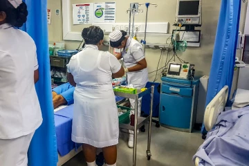 கொழும்பு தேசிய மருத்துவமனையில் பெண் உயிரிழந்த விவகாரம்: சுகாதார அமைச்சர் நடவடிக்கை