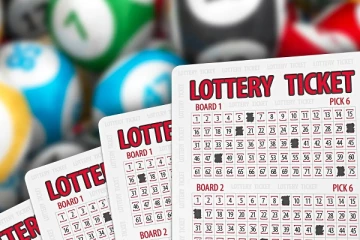 என்னால் இன்னும் நம்ப முடியவில்லை! இந்தியாவைச் சேர்ந்த துபாய் ஓட்டுநருக்கு லொட்டரியில் அடித்த அதிர்ஷ்டம்