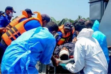 ඉරාන නෞකාවලින් මුදාගත් පිරිසට මාසයක Free වීසා කාලයක් ලංකාවෙන්