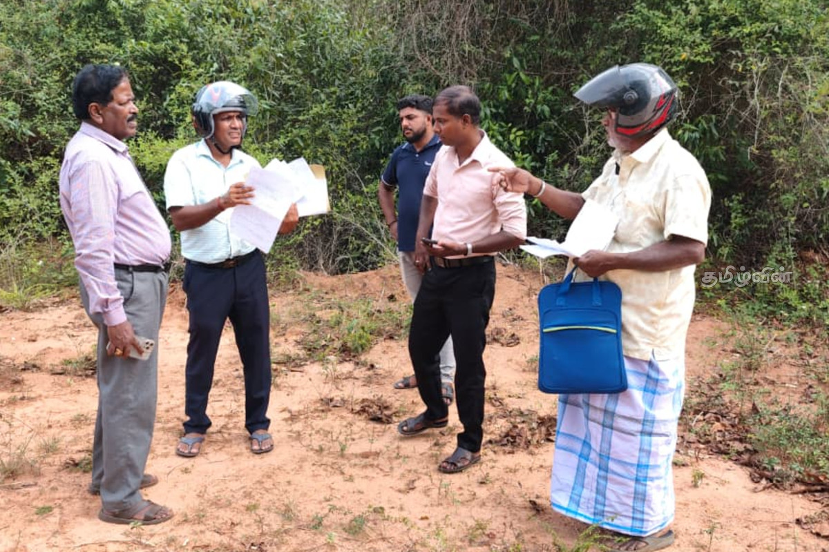 வனஇலாகா ஆக்கிரமித்துள்ள காணிகளை விடுவிக்க வலியுறுத்திய ரவிகரன் எம்.பி; காணி விடுவிப்பு தொடர்பில் களஆய்வு முன்னெடுப்பு | Field Assessment Regarding Land Release Initiated