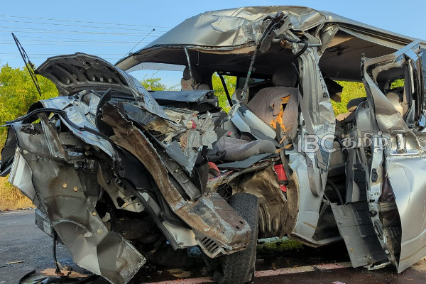 ஏ-9 வீதியில் கோர விபத்து! மூவர் பலி - பலர் படுகாயம் (படங்கள்) | Accident Today A9 Road
