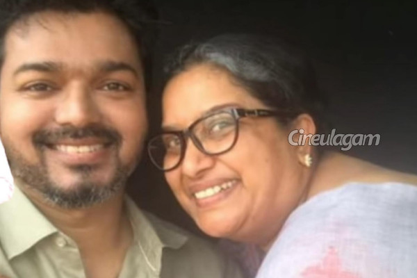 அம்மா நடிகை துளசி எடுத்த அதிர்ச்சி முடிவு! அப்படி ஒரு அறிவிப்பு | Actress Thulasi Announces Retirement அம்மா நடிகை துளசி எடுத்த அதிர்ச்சி முடிவு! அப்படி ஒரு அறிவிப்பு | Actress Thulasi Announces Retirement