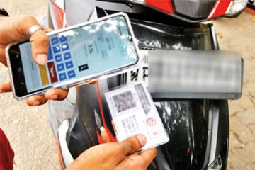 මේ අයට වෙනම විදිහේ QR කේතයක් - ඉන්ධන ගැටලුව සදුදා විසදනවා