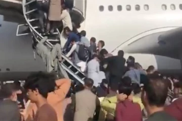 மூடப்பட்ட காபூல் விமான நிலையம்... இந்தியர்களை மீட்பதில் ஏற்பட்ட சிக்கல்!