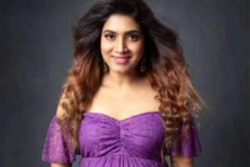 பிரபல சீரியல் நடிகை சமீராவிற்கு குழந்தை பிறந்தது- குழந்தையுடன் அவரே வெளியிட்ட புகைப்படம்