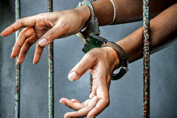 சிறைச்சாலை வைத்தியசாலையின் முன்னாள் பிரதிப் பணிப்பாளர் கைது | Former Deputy Director Of Prison Hospital Arrested