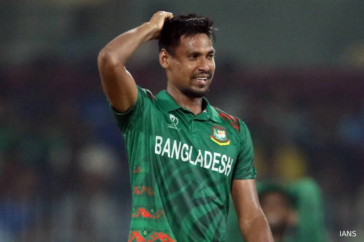 IPL தொடரில் இணைந்த முசராபானி - நடவடிக்கை எடுக்கும் பாகிஸ்தான் கிரிக்கெட் வாரியம் | Pcb To Legal Action Muzarabani Left Psl For Kkr