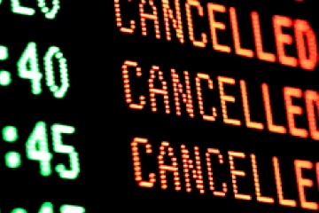 යුද්ධේ උග්‍ර වෙයි - ඩුබායි, දෝහා සහ අබුඩාබි ගුවන් තොටුපළවල් වසා දැමීමත් සමඟ ගුවන් ගමන් රැසක් අවලංගුයි