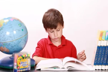 உங்களது குழந்தைகள் படித்த பாடத்தை உடனே மறக்குறாங்களா? அருமையான டிப்ஸ் இதோ