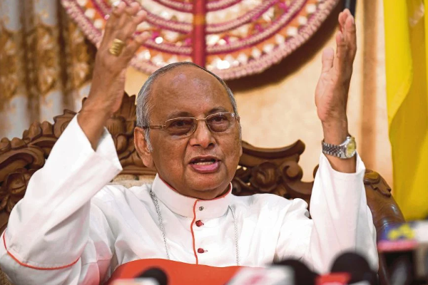 வரலாற்று ரீதியாக நாடு இழைத்த தவறுகளினால் தான் இந்த நெருக்கடி நிலை | Cardinal Malcolm Ranjith About Country