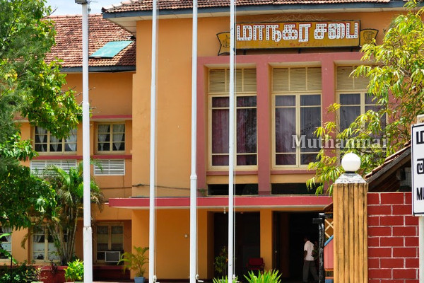 வடிகான் திருட்டு குற்றச்சாட்டில் கைதான நகரசபை உறுப்பினர்! நீதிமன்ற உத்தரவு | Kattankudy Council Member Arrested