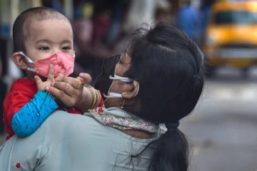 குழந்தைகள் மாஸ்க் அணியலமா? ரெம்டெசிவர் பாதுகாப்பானதா? .. விளக்கம்கொடுத்த மத்திய அரசு