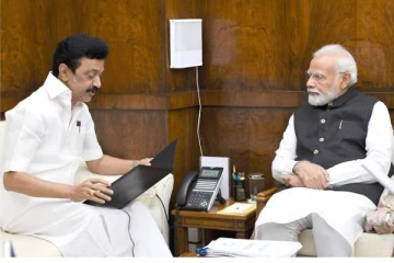 நெருக்கடியால் சிக்கி தவிக்கும் இலங்கை தமிழர்கள்: தமிழக அரசின் அதிரடி நடவடிக்கை